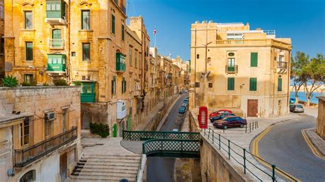 $24 Flights from Paris (PAR) to Valletta (MLA) .